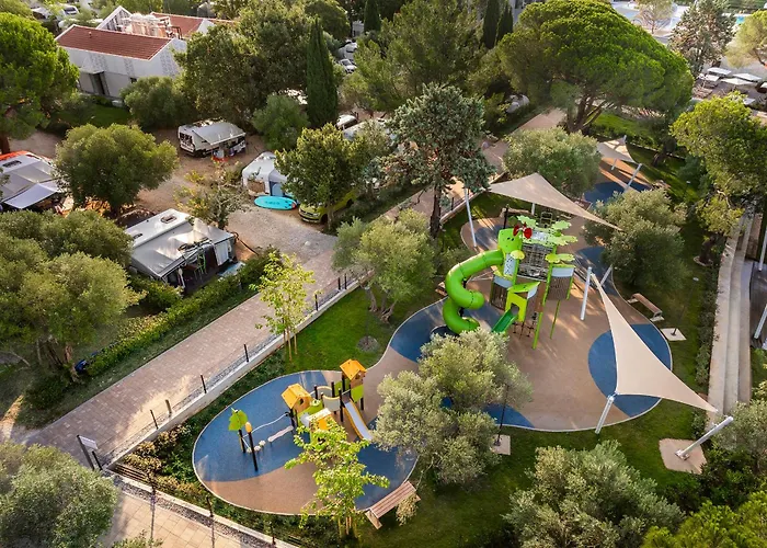 Maistra Camping Amarin Mobile Homes